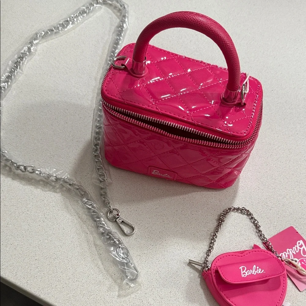 Barbie Hot Pink Quilted Cosmetic Case - Picture 6 of 6